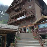Punta Maquignaz Otel