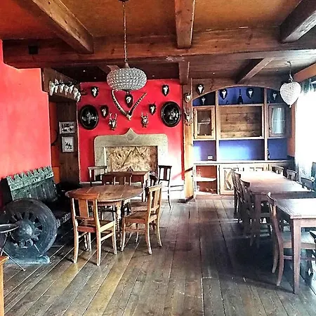Punta Maquignaz Hotel 4*