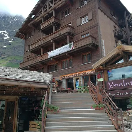 Punta Maquignaz Отель