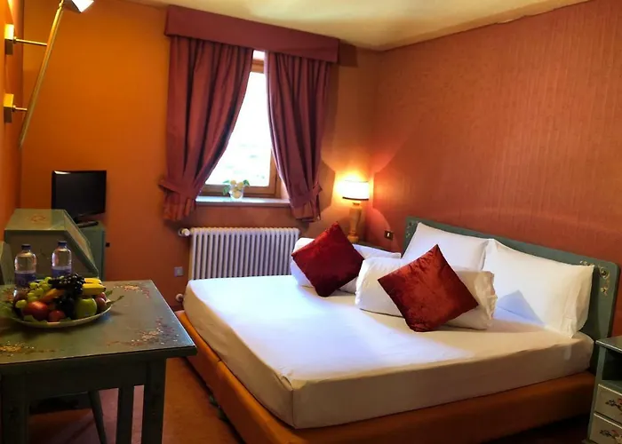 Punta Maquignaz 布勒伊-切尔维尼亚