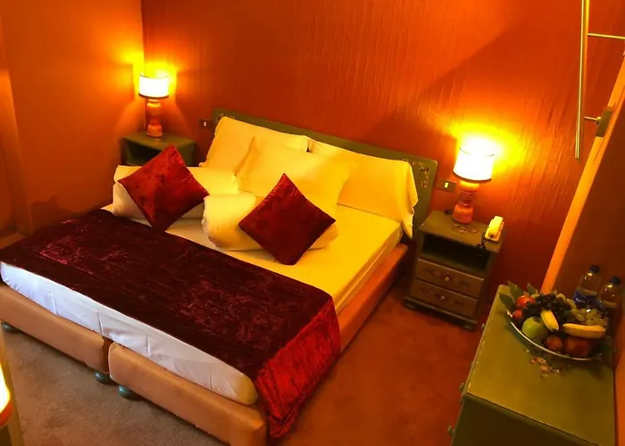 Punta Maquignaz 布勒伊-切尔维尼亚